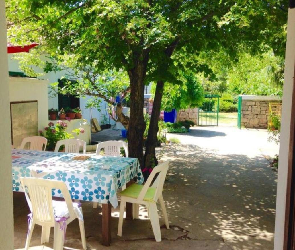 Apartmani Paron Sime Селине Экстерьер фото