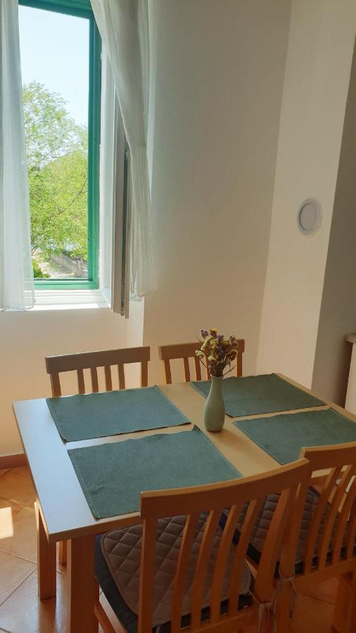 Apartmani Paron Sime Селине Экстерьер фото