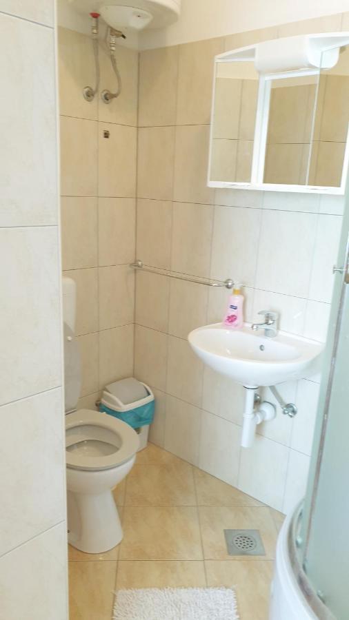 Apartmani Paron Sime Селине Экстерьер фото